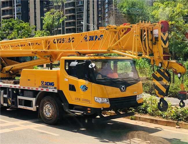 东平县大件设备吊装租赁吊车