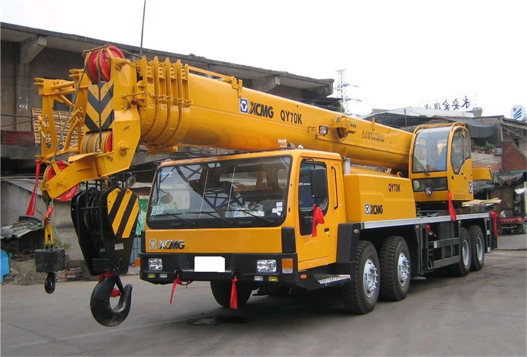 东平县吊车出租选择重点