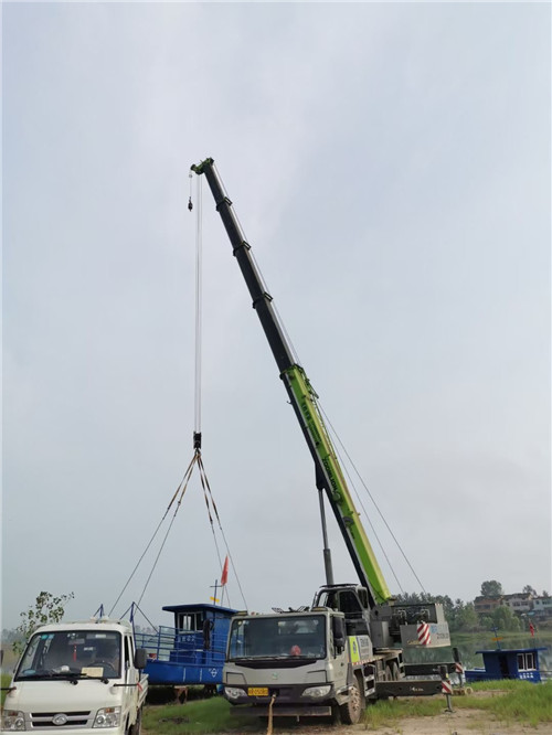 东平县桥梁建设吊装案例